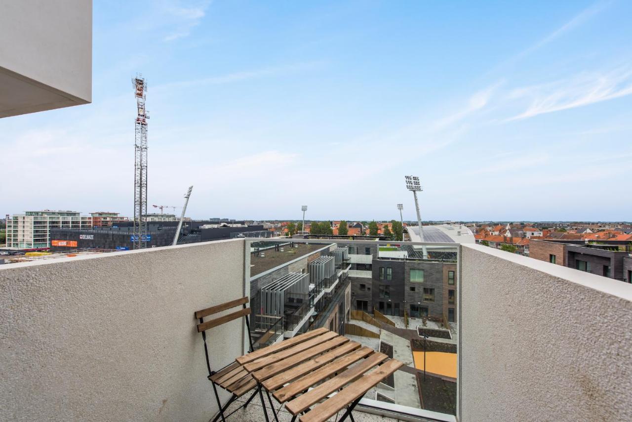 Modern Apartment With Terrace Near The Beach Oostende Bagian luar foto